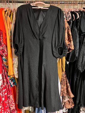 H&M Black Balloon Sleeve Wrap Dress – Subtle Shimmer